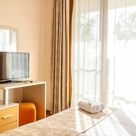 Aparthotel Hotel Prestige City II Primorszko Kültér fotó