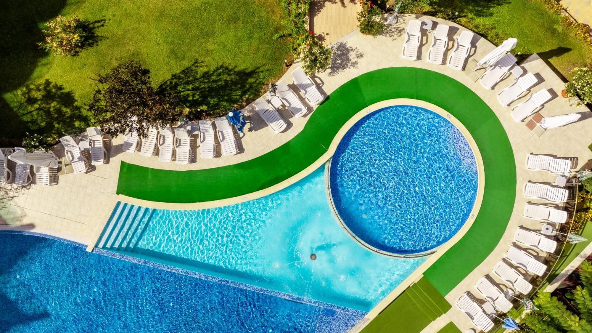 Aparthotel Hotel Prestige City II Primorszko Kültér fotó