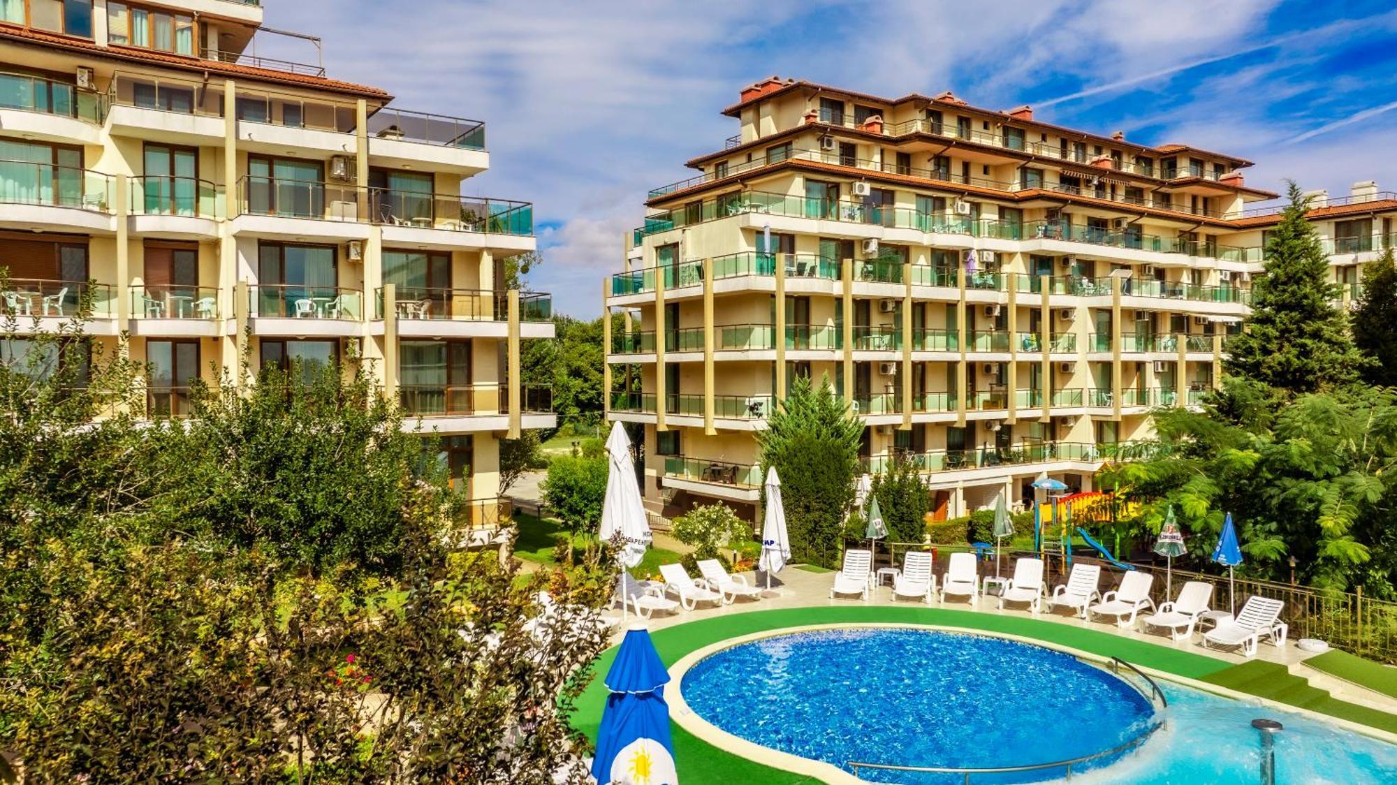 Aparthotel Hotel Prestige City II Primorszko Kültér fotó