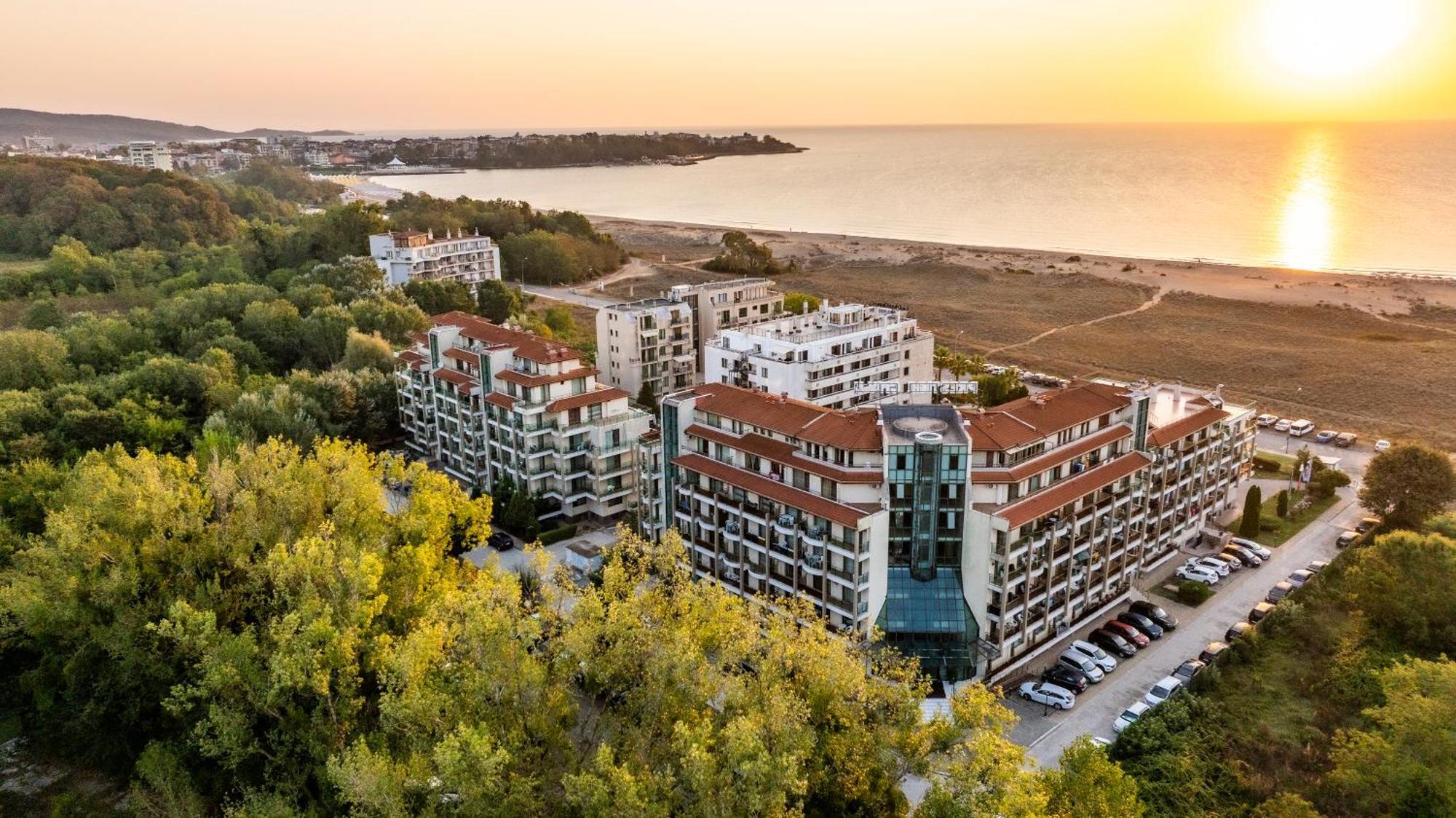 Aparthotel Hotel Prestige City II Primorszko Kültér fotó