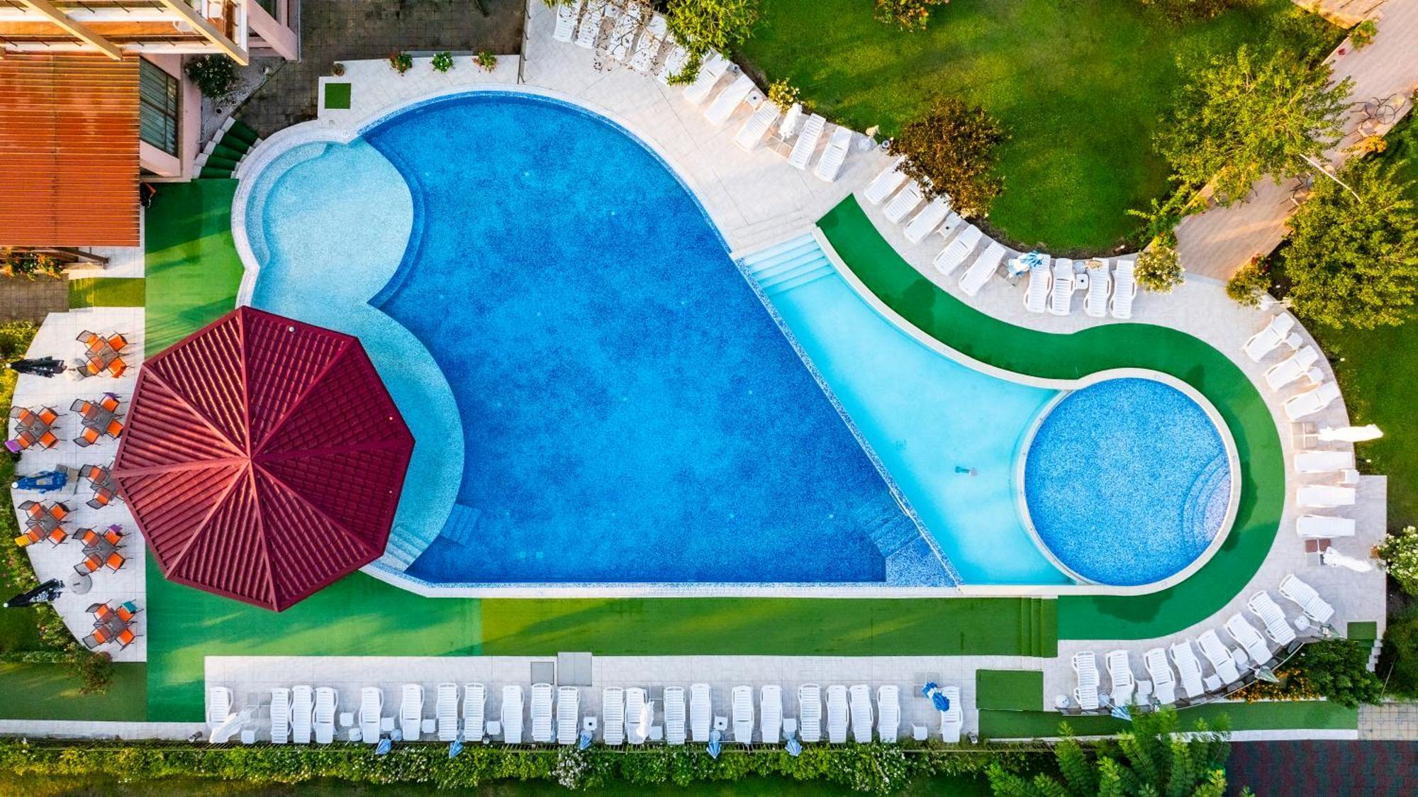 Aparthotel Hotel Prestige City II Primorszko Kültér fotó