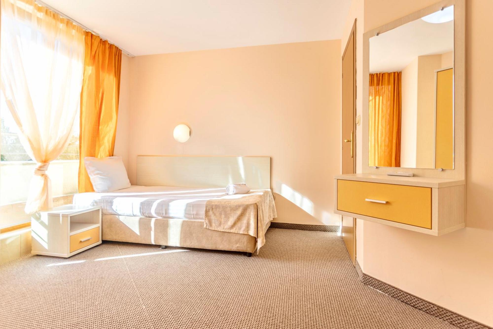 Aparthotel Hotel Prestige City II Primorszko Kültér fotó