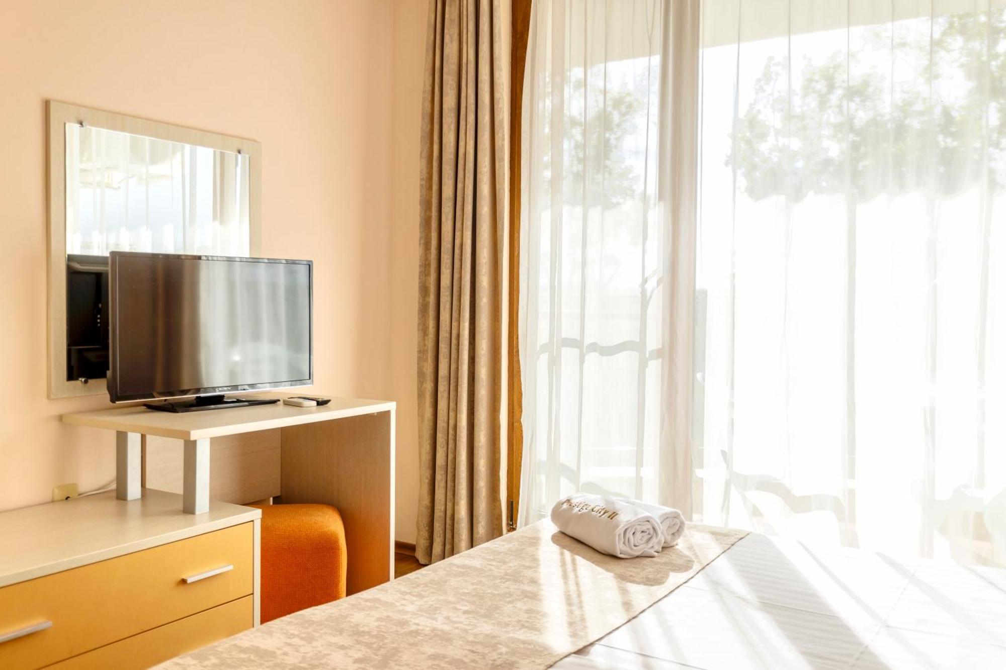 Aparthotel Hotel Prestige City II Primorszko Kültér fotó