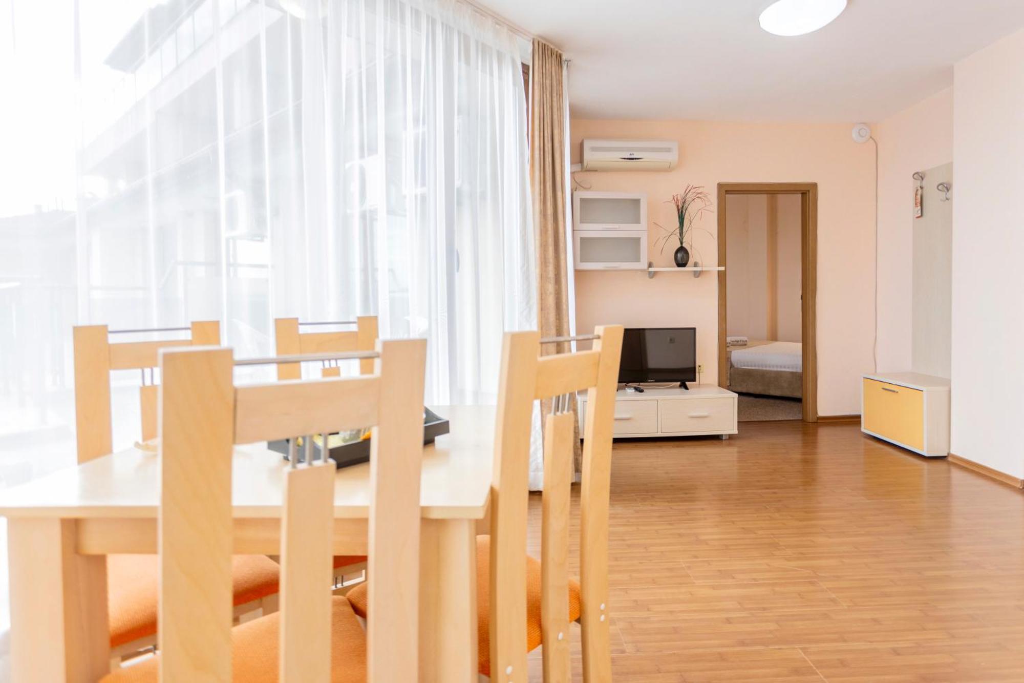 Aparthotel Hotel Prestige City II Primorszko Kültér fotó