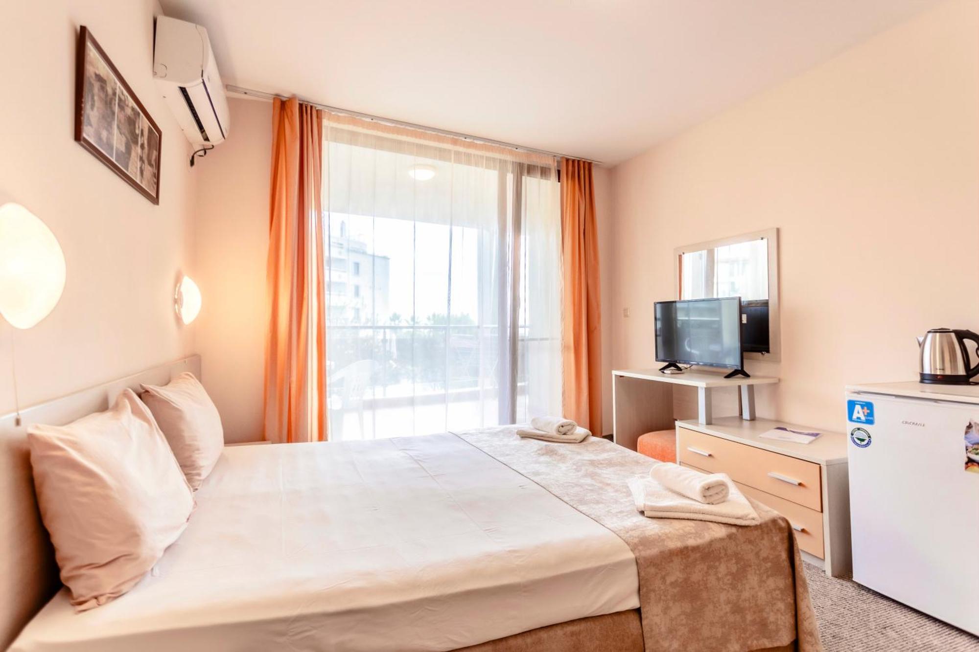 Aparthotel Hotel Prestige City II Primorszko Kültér fotó