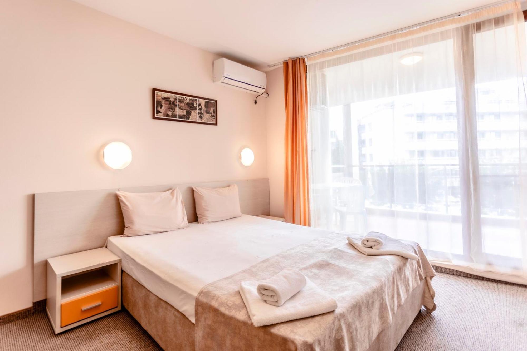 Aparthotel Hotel Prestige City II Primorszko Kültér fotó